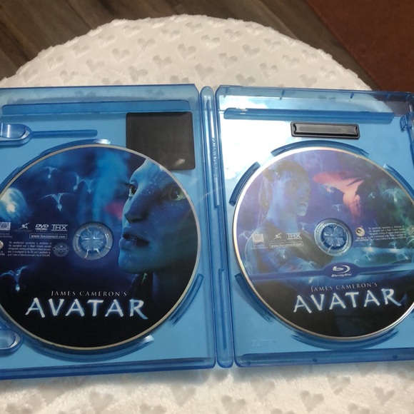 AVATAR BLU-RAY & DVD James Cameron - Picture 2 of 10